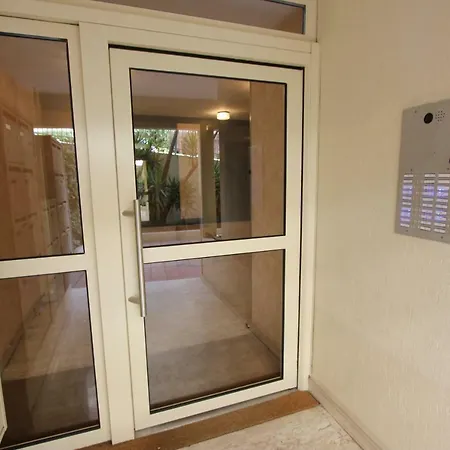 Fauvettes Sea Apartment *