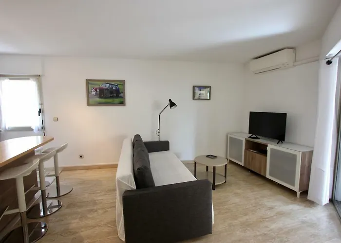 Apartment Fauvettes Sea *